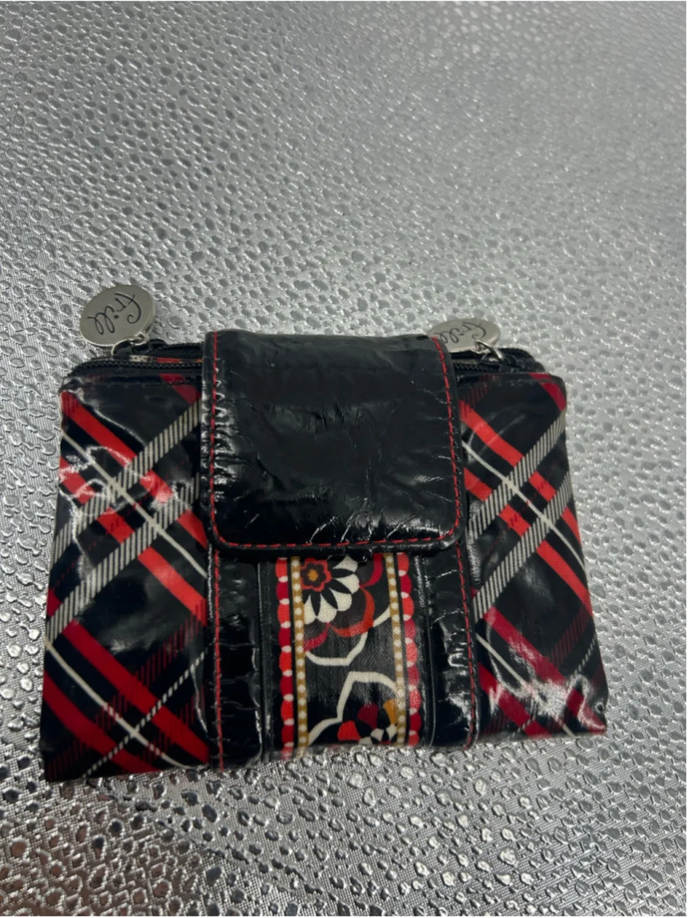 Women's Vera Bradley Plaid Floral Black Red Wallet One Size